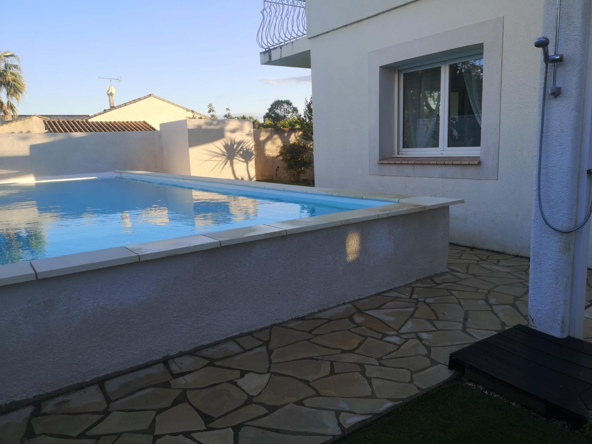 Dans Avec Piscine Et Jardin Apartamento